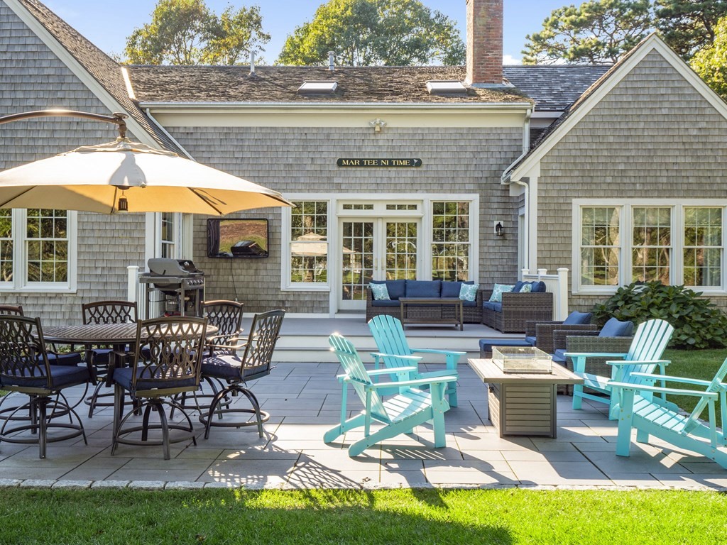 90 Howes Path Dennis, MA 02638 - Photo 32 of 42