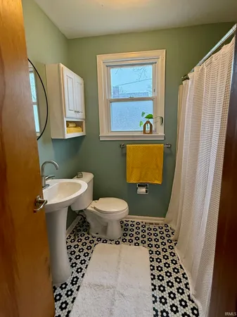 $199,900 | 629-631 Madison Street, Rochester, IN 46975