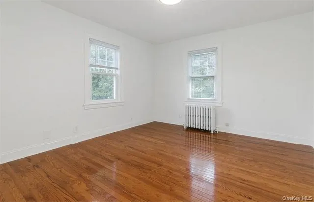 $4,600 | 11 Floyd Place, Unit A, Great Neck, NY 11024