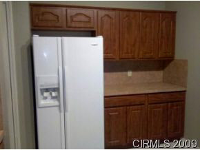 933 East Center Road Kokomo, IN 46902 - Photo 5 of 12