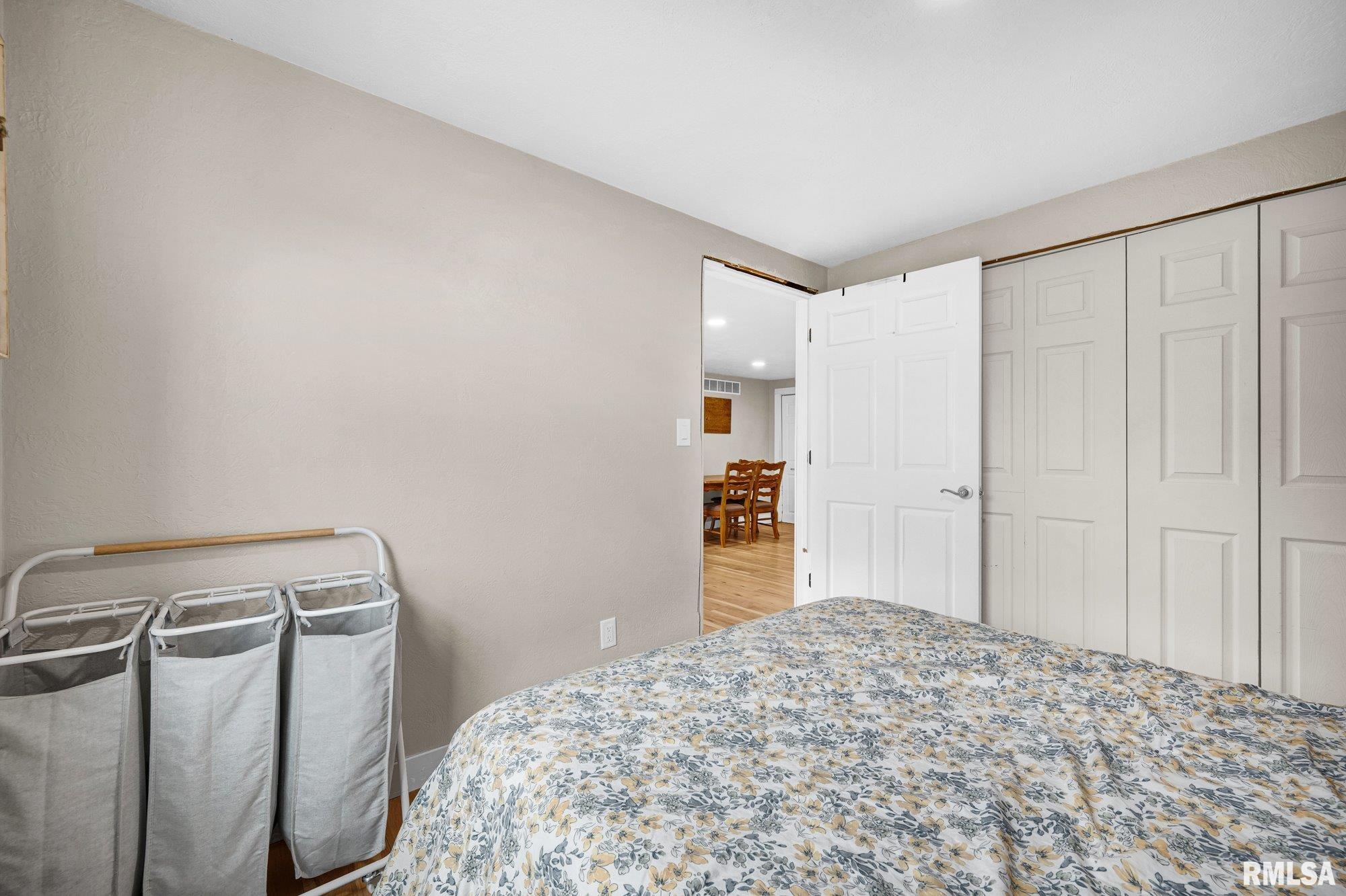 607 East Main Street La Fayette, IL 61449 - Photo 20 of 40