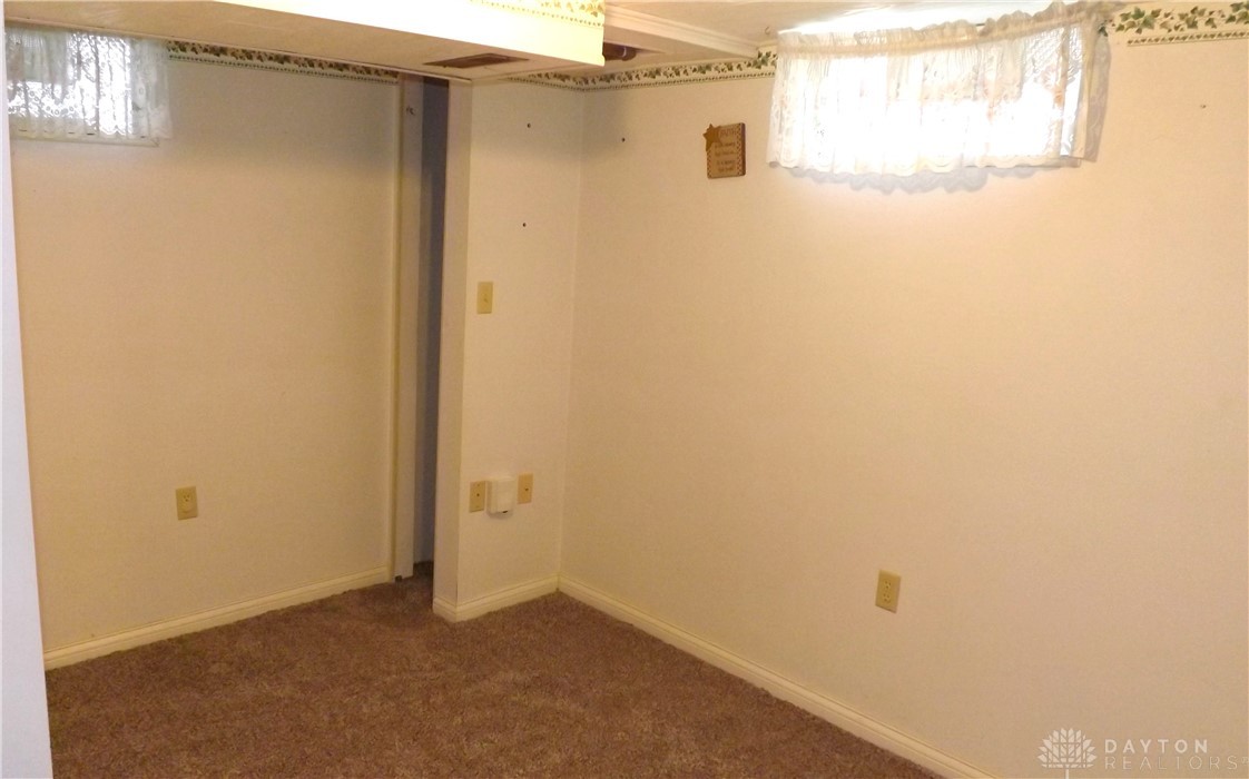 701 Rutgers Road Riverside, OH 45431 - Photo 10 of 15