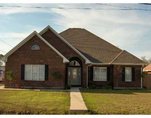 8917 Spring Street Ocean Springs, MS 39564 - Photo 1 of 8 Primary Photo