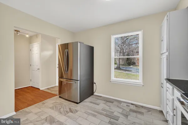 $2,950 | 6427 Old Scotts Court, Springfield, VA 22152