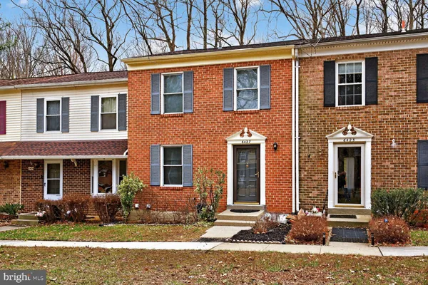 $2,950 | 6427 Old Scotts Court, Springfield, VA 22152