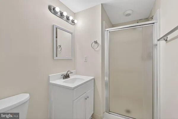 $2,950 | 6427 Old Scotts Court, Springfield, VA 22152