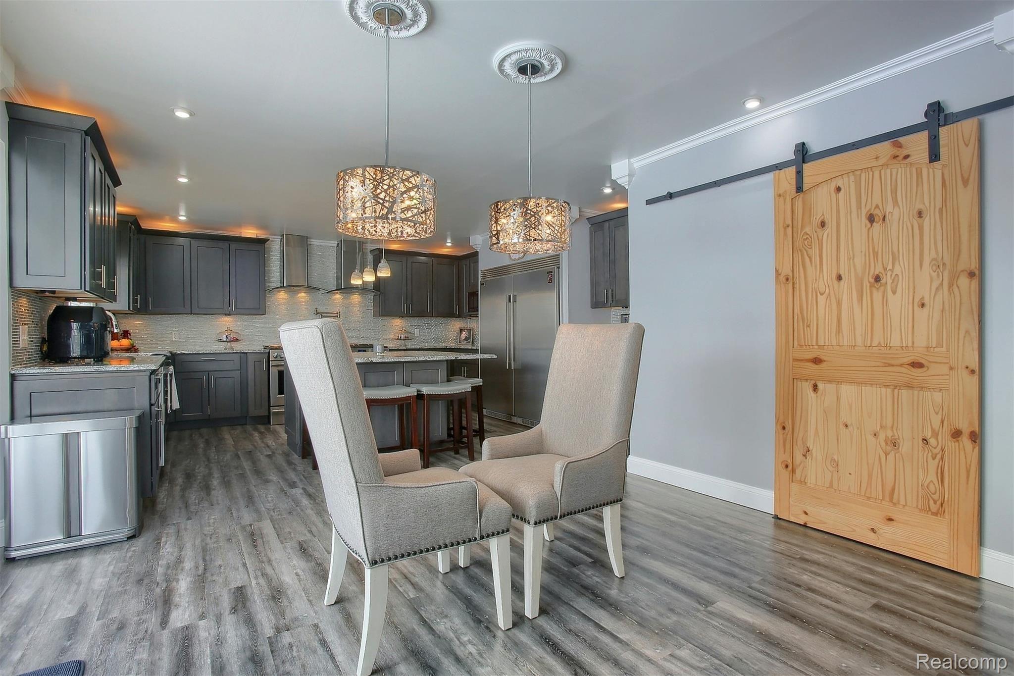 6350 Arnold Road Marine City, MI 48039 - Photo 5 of 13 Breakfast-Nook.jpg