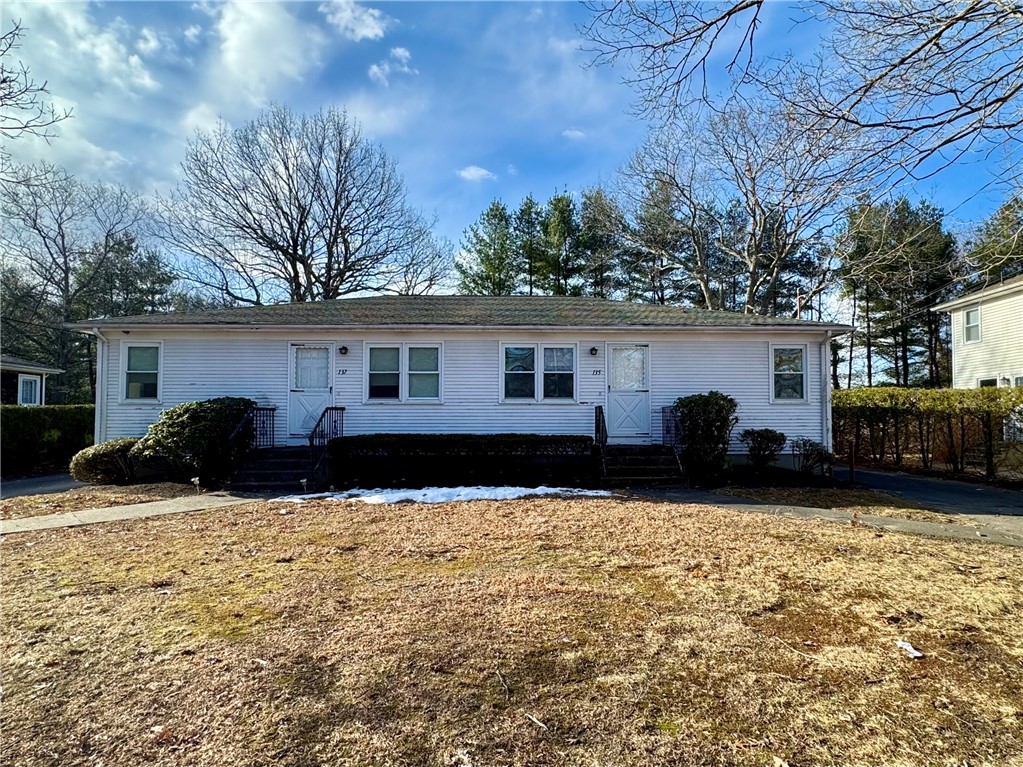 135 Rounds Avenue East Providence, RI 02915 - Photo 19 of 19