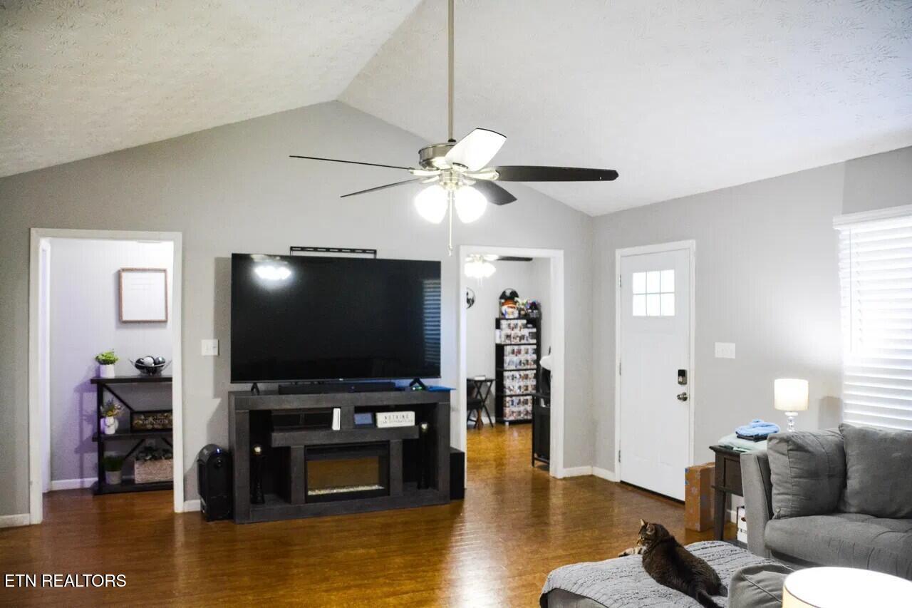 427 Eledge Farm Road Sevierville, TN 37876 - Photo 12 of 25 12