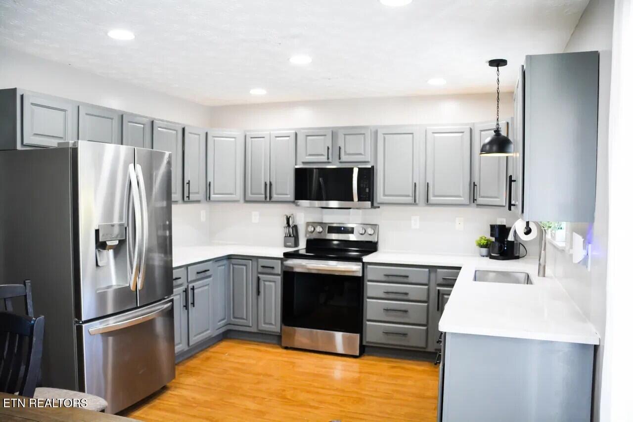 427 Eledge Farm Road Sevierville, TN 37876 - Photo 7 of 25 7