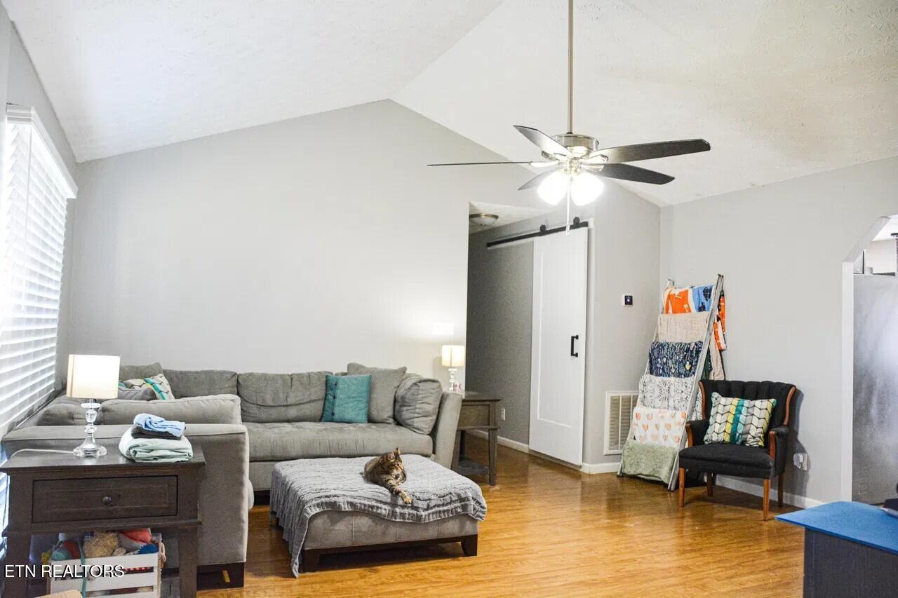 427 Eledge Farm Road Sevierville, TN 37876 - Photo 10 of 25 10