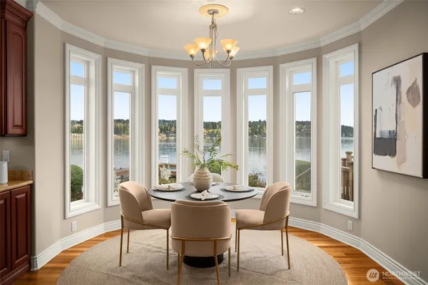 $5,488,640 | 17765 Beach Drive Northeast, Lake Forest Park, WA 98155