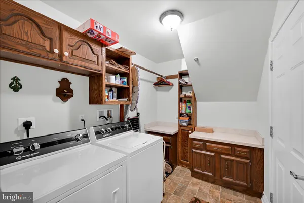 $512,000 | 1452 Emerson Drive, Mount Joy, PA 17552