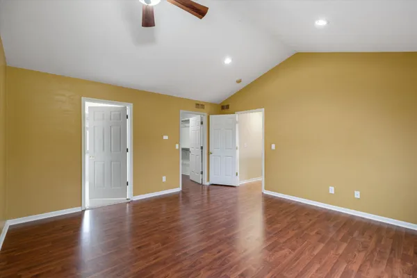 $480,000 | 24403 Elmhurst Avenue, Farmington Hills, MI 48336