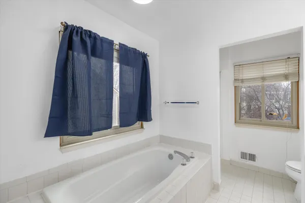 $480,000 | 24403 Elmhurst Avenue, Farmington Hills, MI 48336