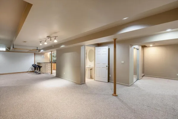 $480,000 | 24403 Elmhurst Avenue, Farmington Hills, MI 48336