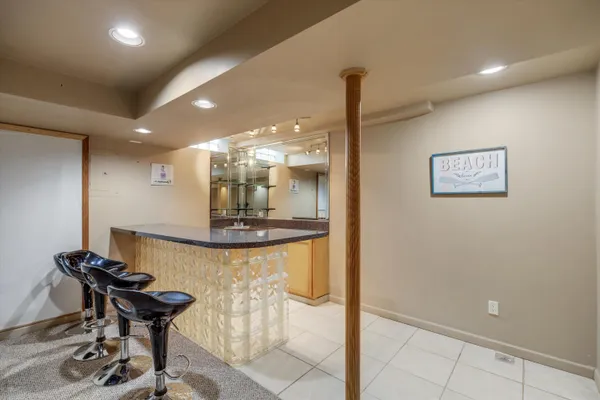 $480,000 | 24403 Elmhurst Avenue, Farmington Hills, MI 48336