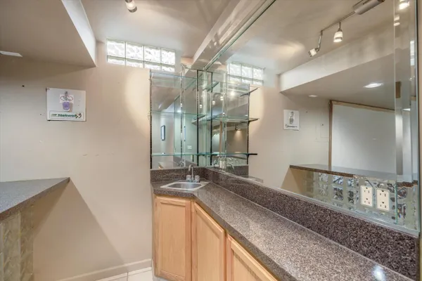 $480,000 | 24403 Elmhurst Avenue, Farmington Hills, MI 48336