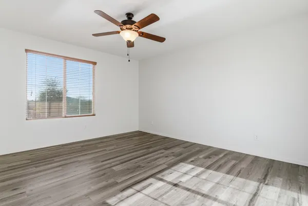 $2,400 | 4119 South 186th Avenue, Goodyear, AZ 85338