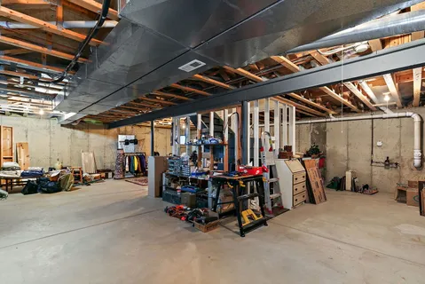 $450,000 | 1200 Deep Woods Drive, Elgin, IL 60120