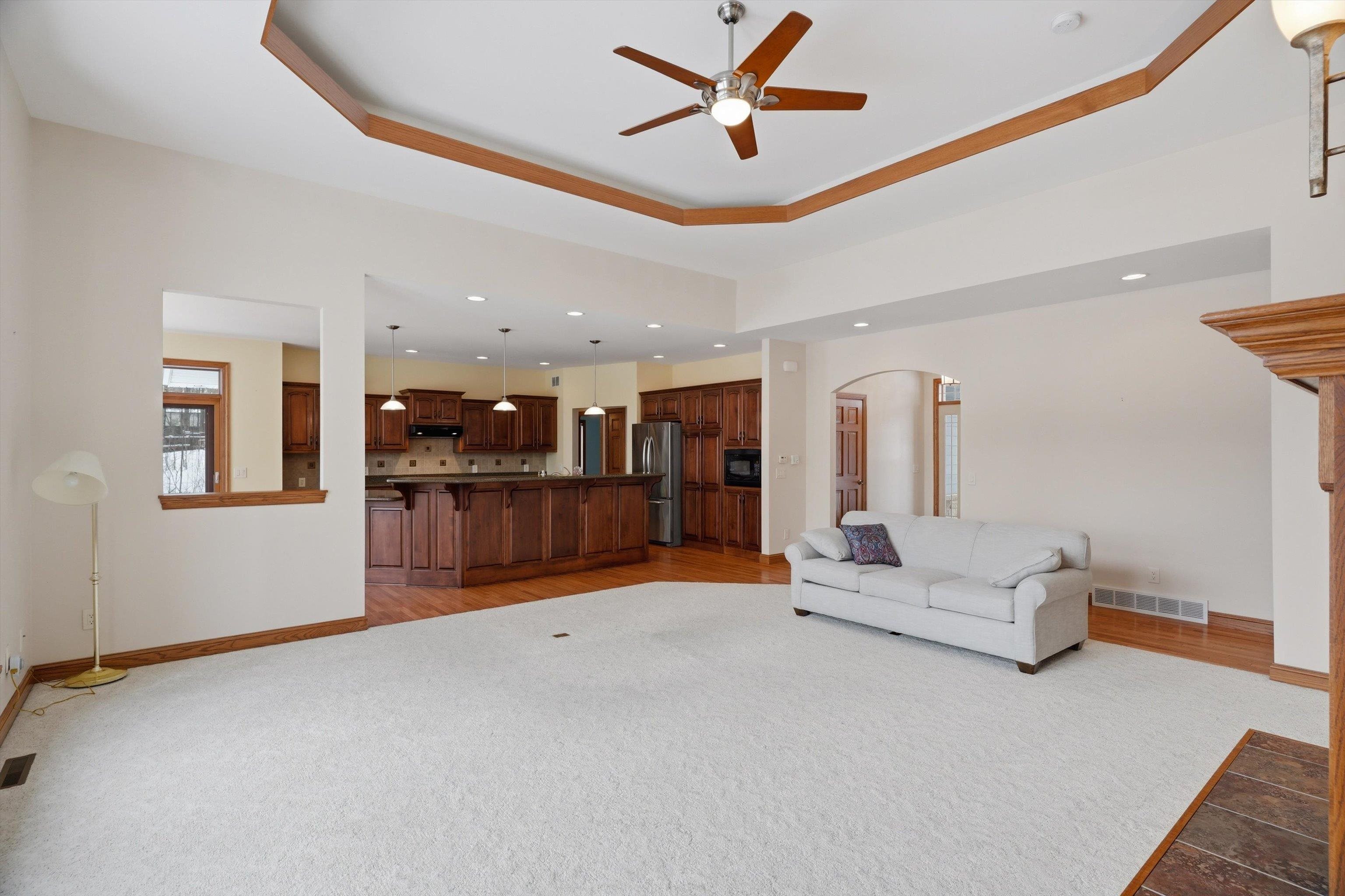 1137 Ridge Road Marshfield, WI 54449 - Photo 13 of 48