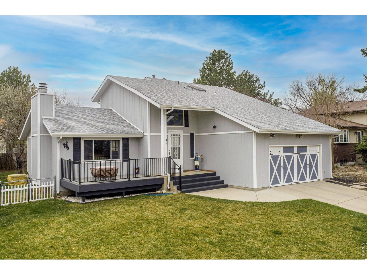 Beautiful Updated 3 bedroom and 2 bathroom home in West Greeley