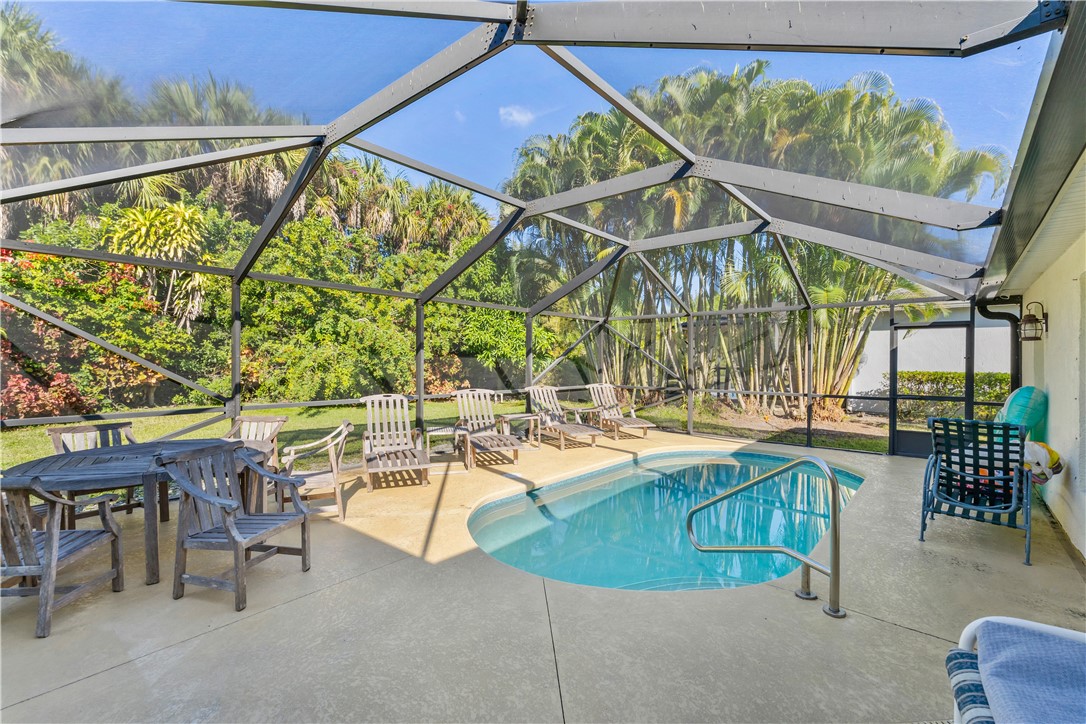 3660 2nd Street Southwest Vero Beach, FL 32968 - Photo 21 of 36 a view of an outdoor sitting area
