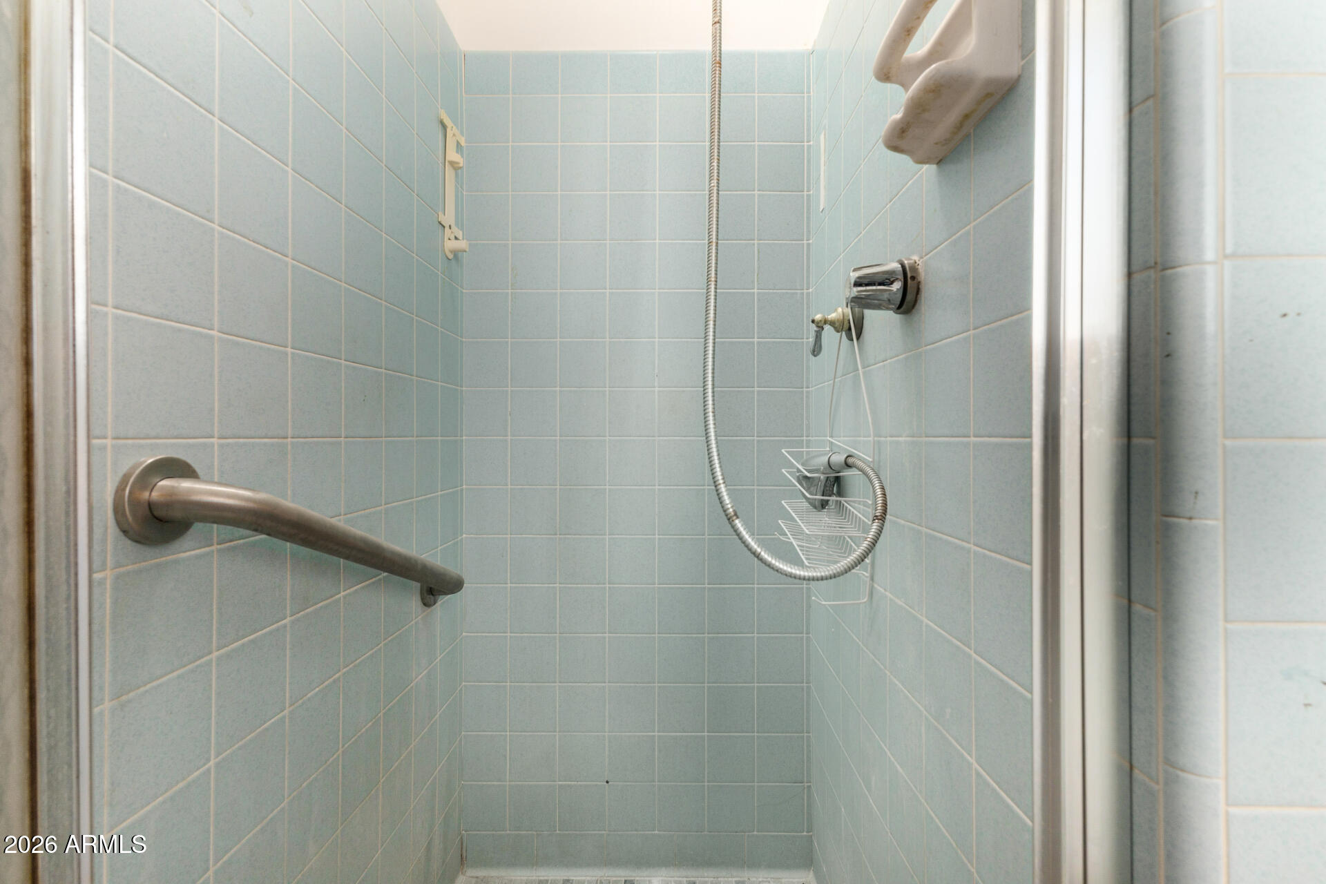 463 South Daley Mesa, AZ 85204 - Photo 13 of 28 a bathroom with a glass shower door