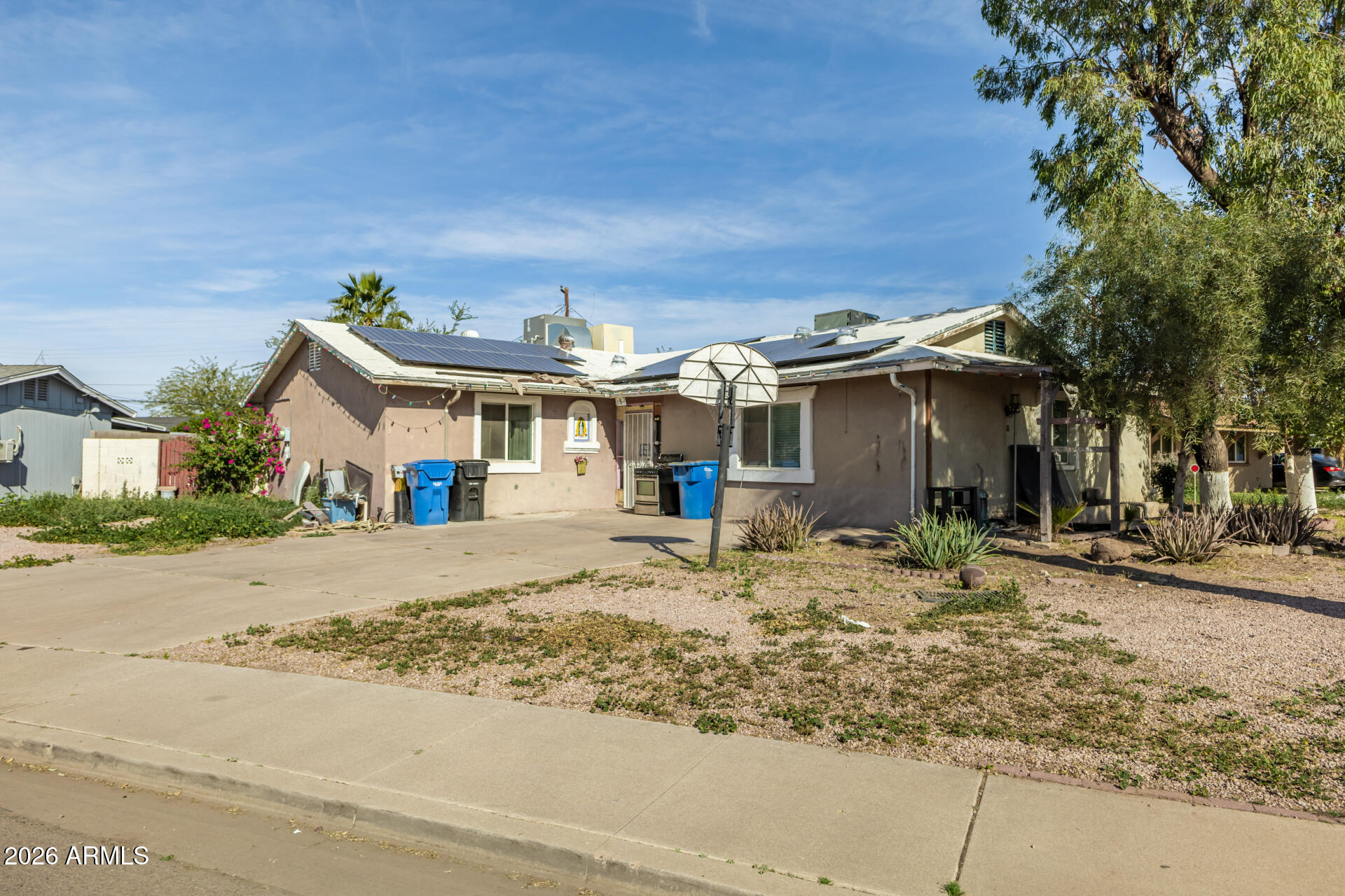 463 South Daley Mesa, AZ 85204 - Photo 2 of 28 front view of a house with a trees