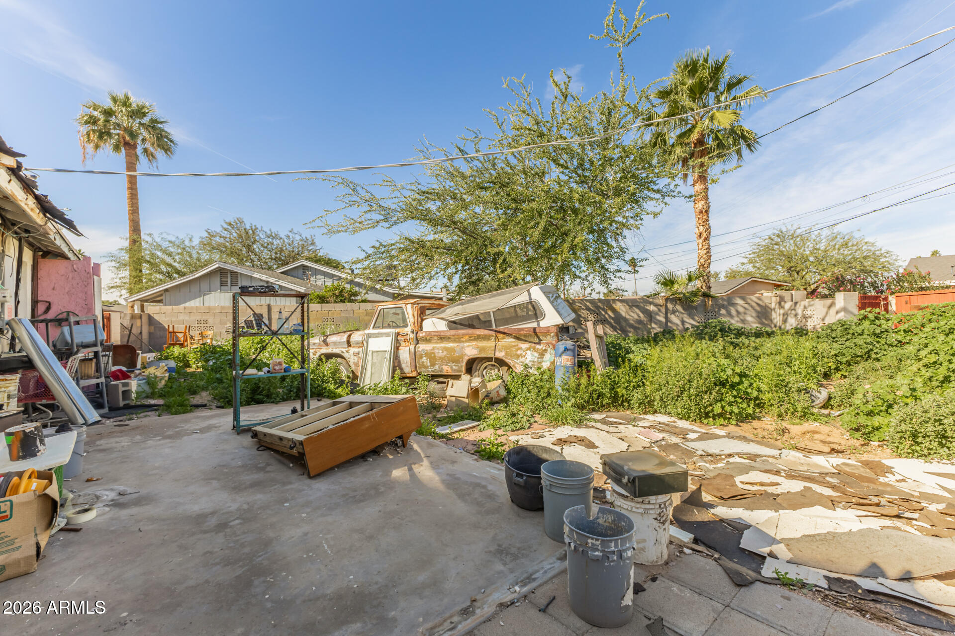 463 South Daley Mesa, AZ 85204 - Photo 26 of 28 a view of a patio with a table and chairs