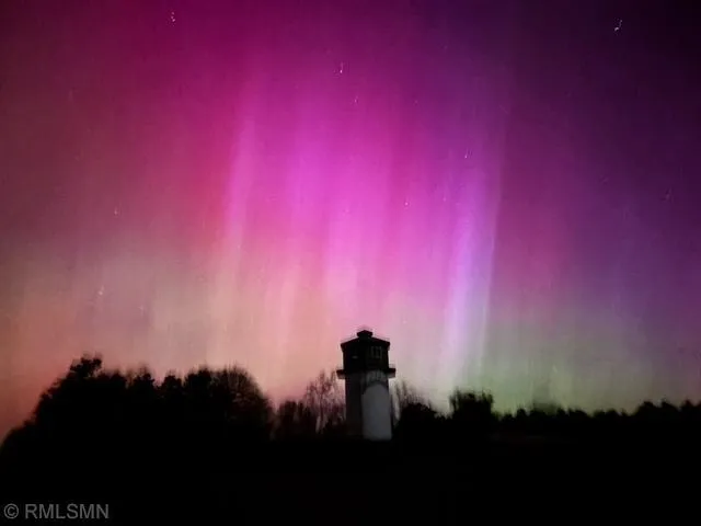 $775,000 | 29224 Hawks Nest Lane, Hinckley, MN 55037