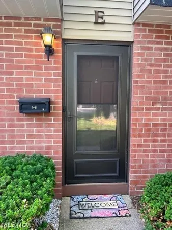 $128,000 | 216 Moore Road, Unit 1E, Avon Lake, OH 44012