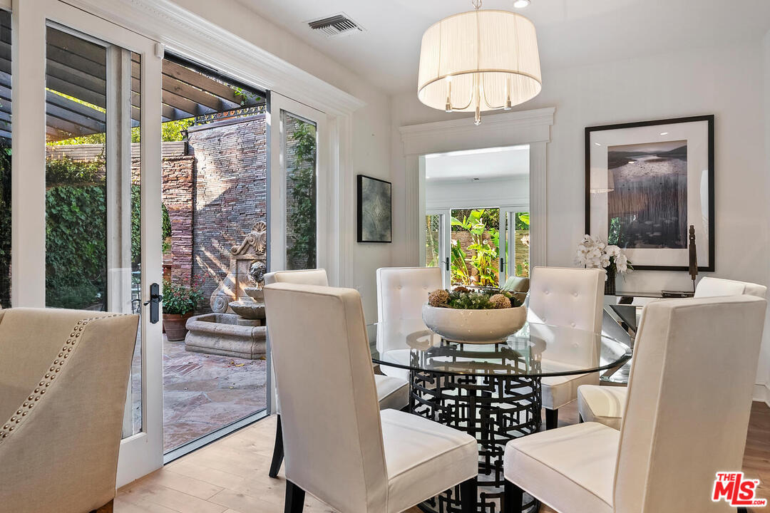 1501 North Beverly Drive Beverly Hills, CA 90210 - Photo 11 of 48