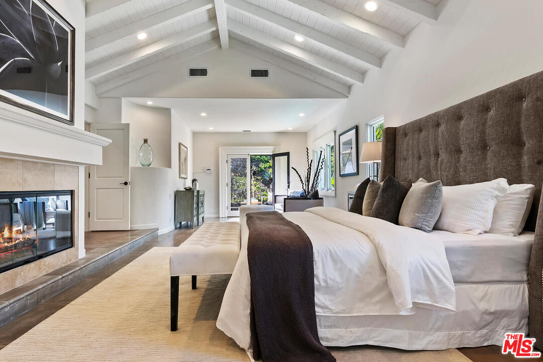 1501 North Beverly Drive Beverly Hills, CA 90210 - Photo 21 of 48