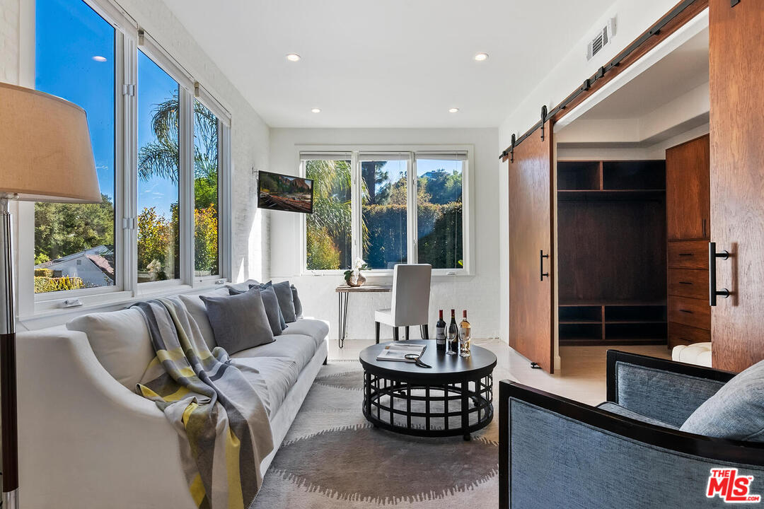 1501 North Beverly Drive Beverly Hills, CA 90210 - Photo 30 of 48