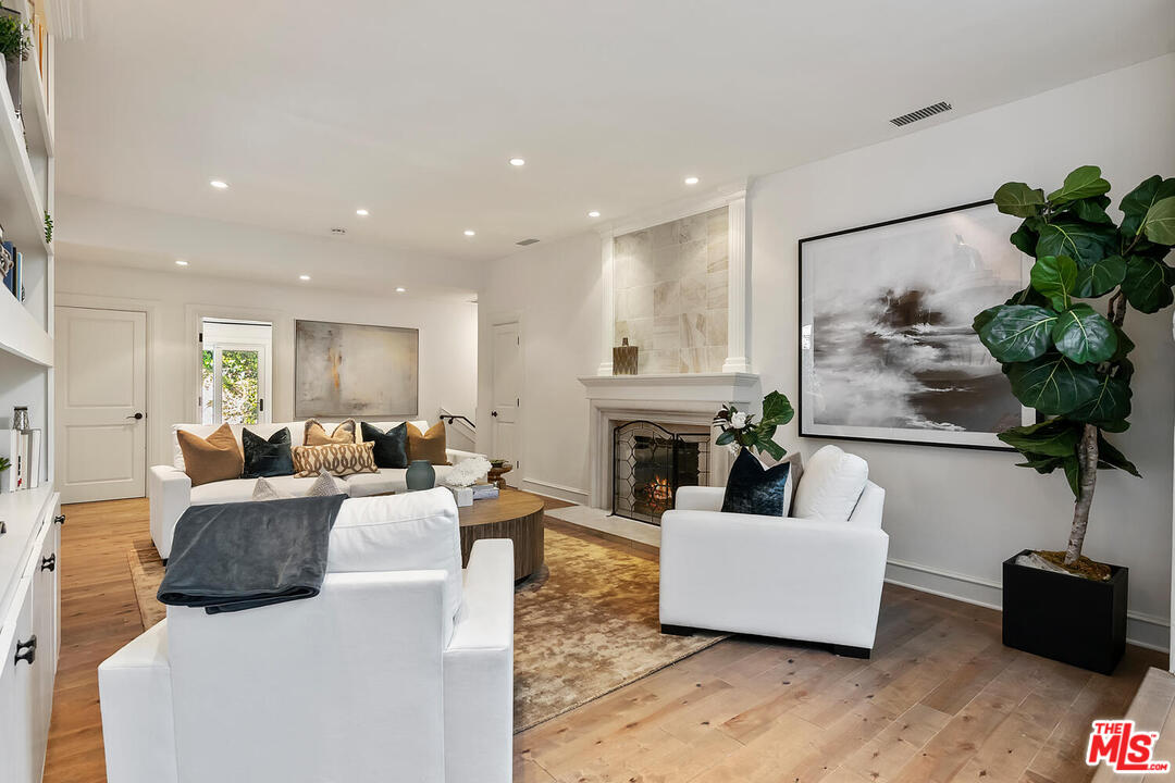 1501 North Beverly Drive Beverly Hills, CA 90210 - Photo 4 of 48