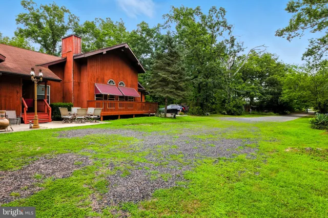 a view of outdoor space yard and patio