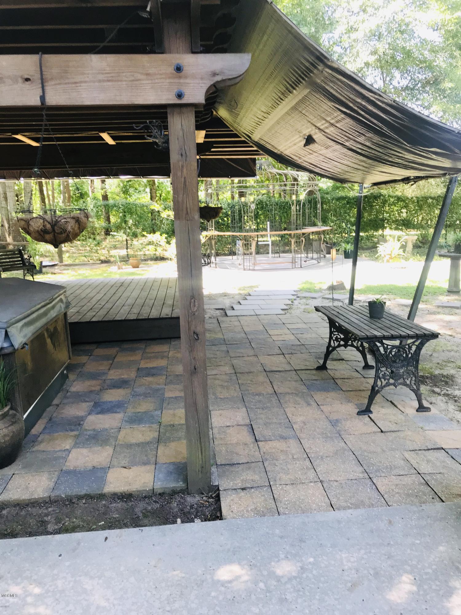 489 East T Poole Road Poplarville, MS 39470 - Photo 47 of 54 IMG_E4228
