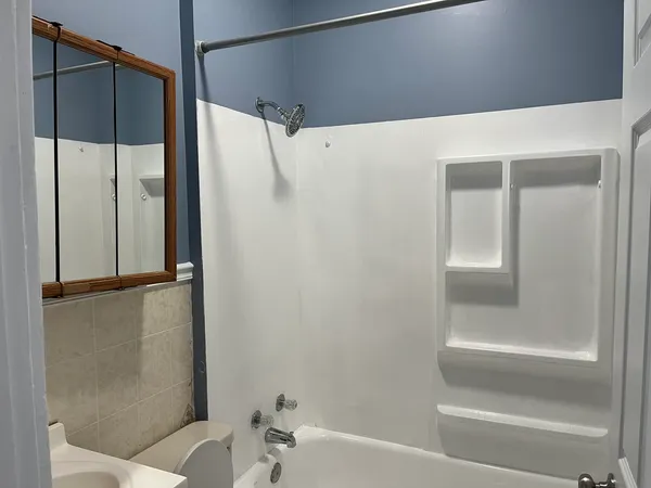 $244,900 | 226 North Ohio Street, Aurora, IL 60505