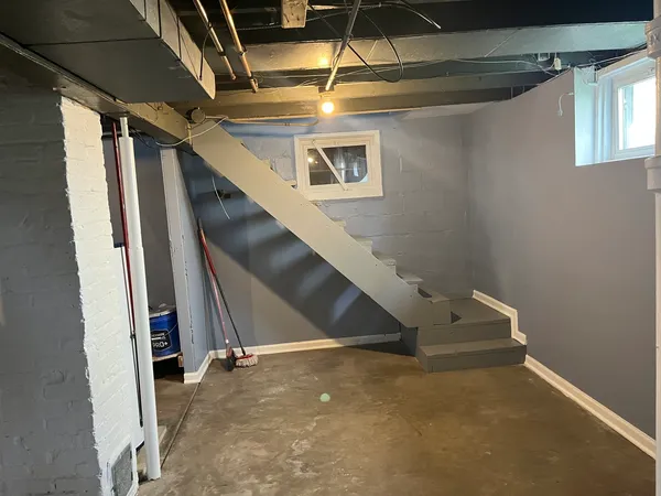 $244,900 | 226 North Ohio Street, Aurora, IL 60505