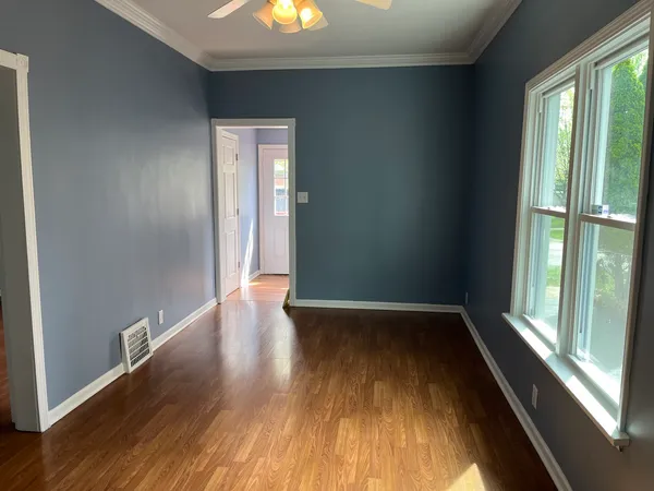 $244,900 | 226 North Ohio Street, Aurora, IL 60505