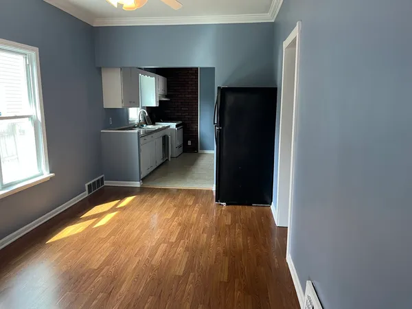 $244,900 | 226 North Ohio Street, Aurora, IL 60505