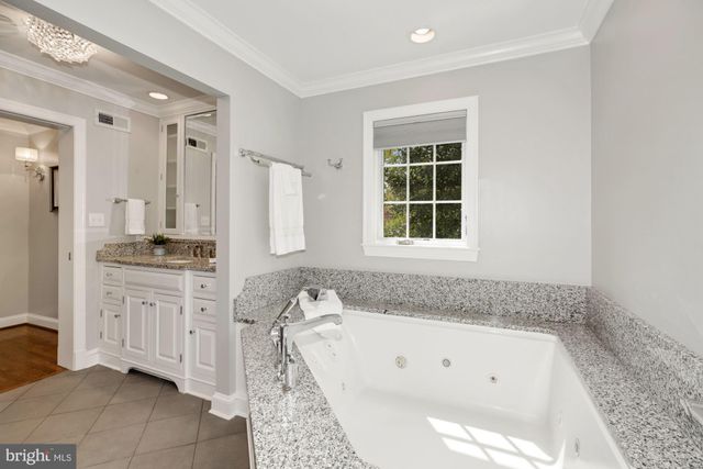 $1,450,000 | 219 Woodland Terrace, Alexandria, VA 22302