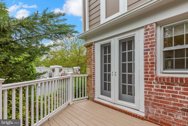 $1,450,000 | 219 Woodland Terrace, Alexandria, VA 22302