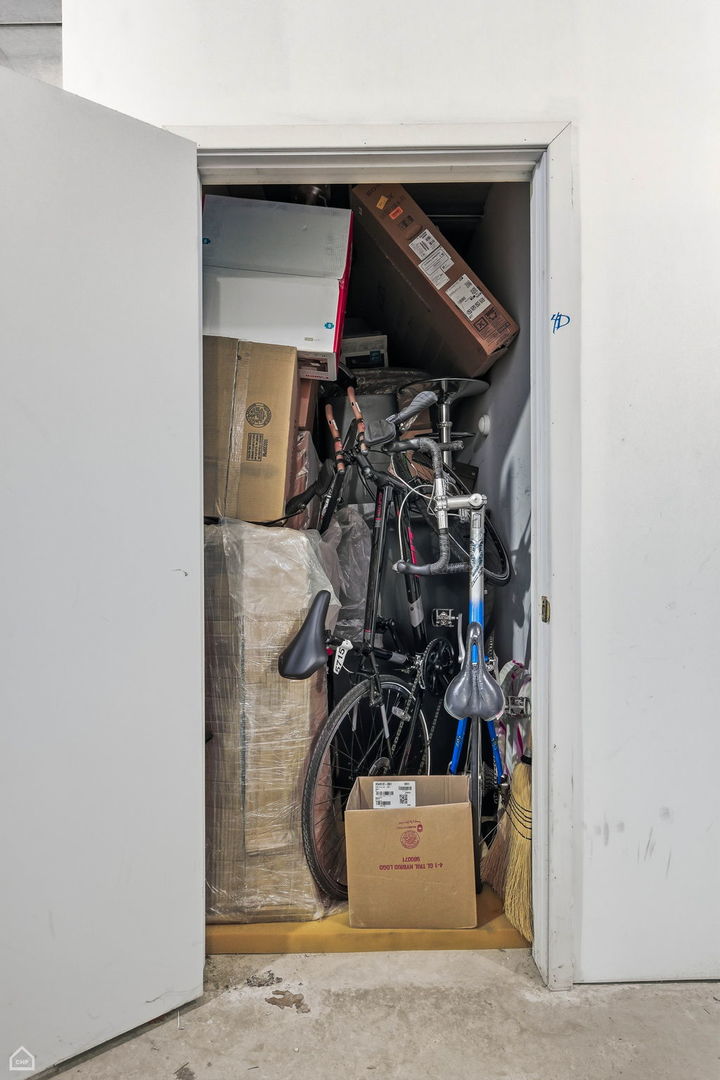 120 West Oak Street, Unit 4D Chicago, IL 60610 - Photo 16 of 18 a view of a storage room
