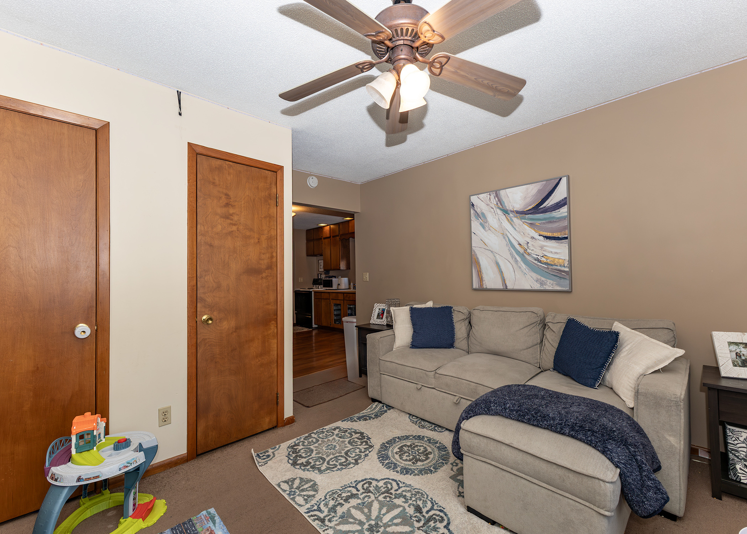 653 2nd Avenue South Clinton, IA 52732 - Photo 17 of 27