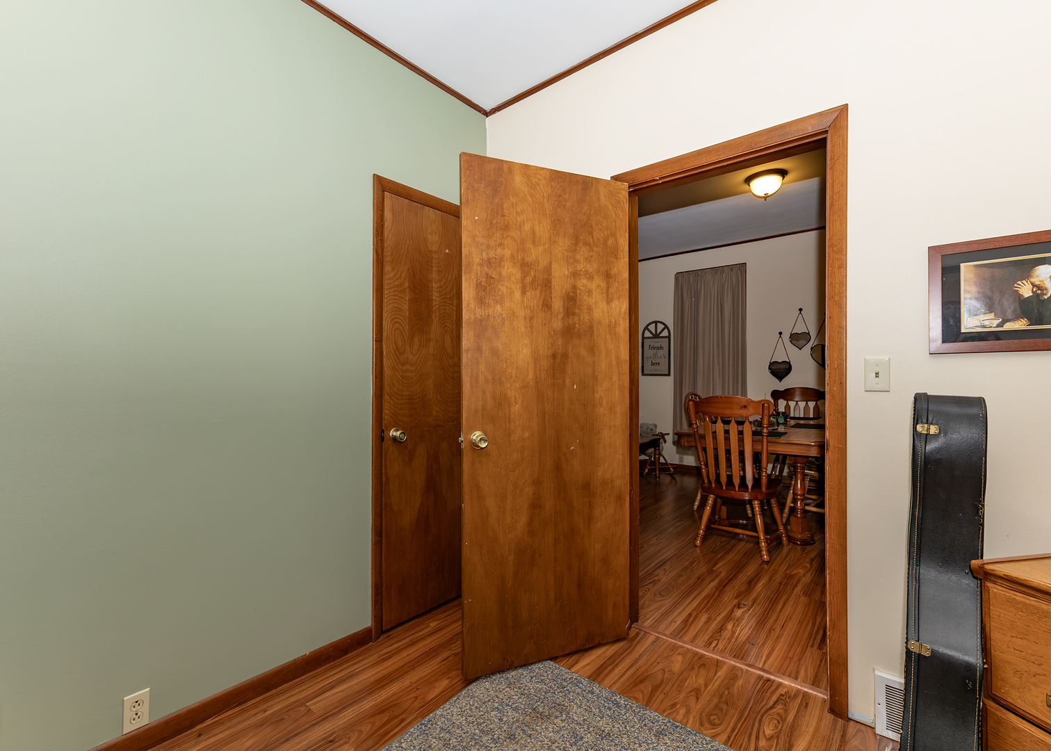 653 2nd Avenue South Clinton, IA 52732 - Photo 9 of 27