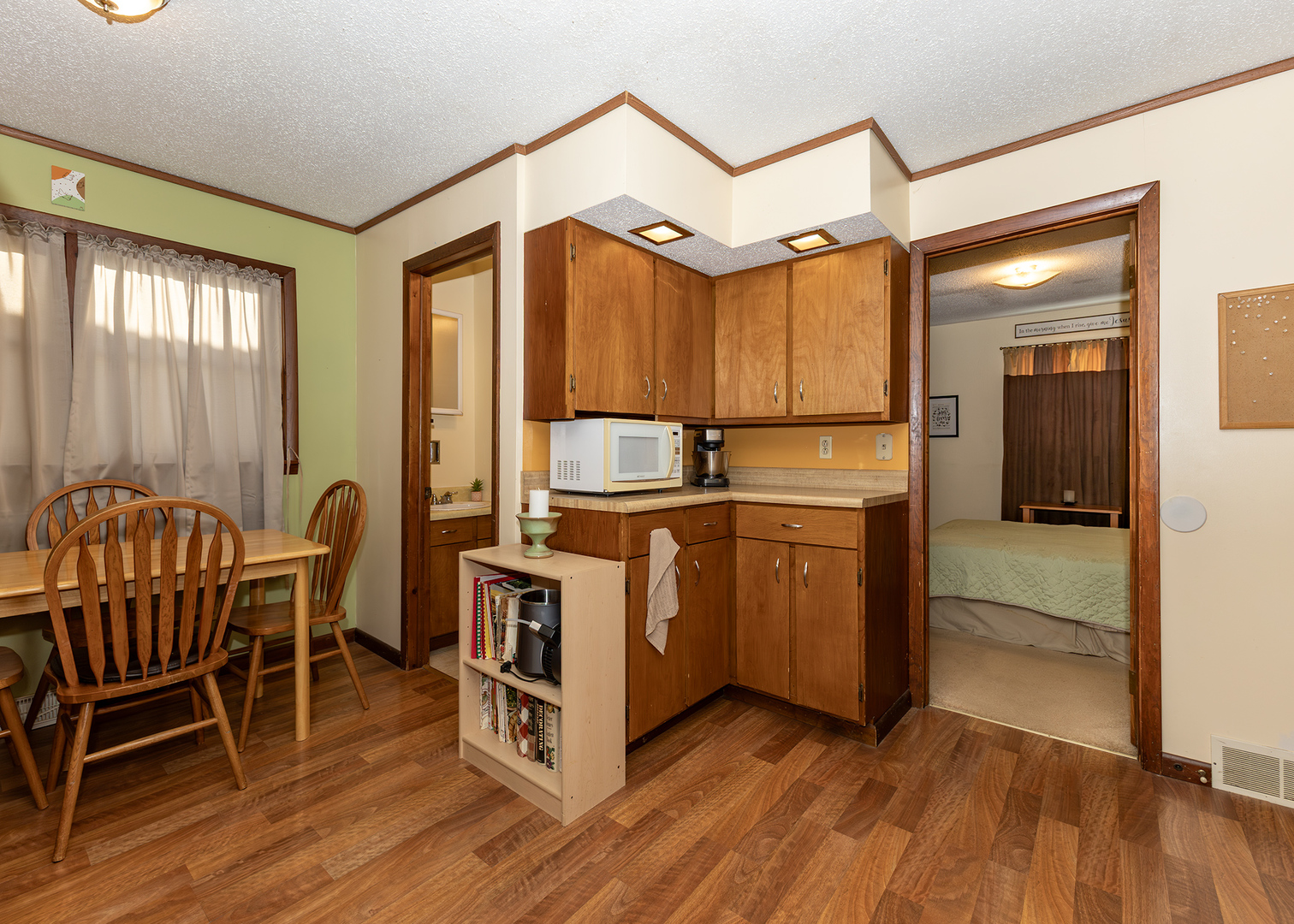 653 2nd Avenue South Clinton, IA 52732 - Photo 10 of 27