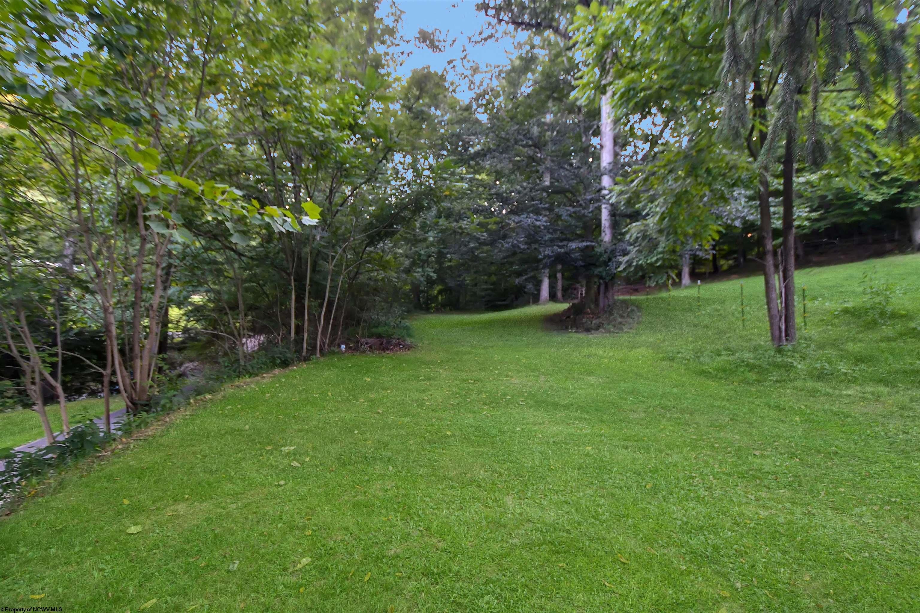 402 Beulah Road Morgantown, WV 26508 - Photo 10 of 39 Gallery Image 10