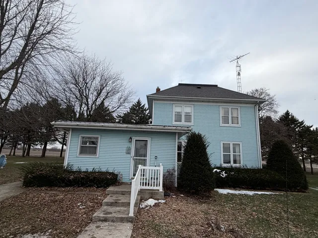 $390,000 | 6270 County Road 5000 South, Verona, IL 60479